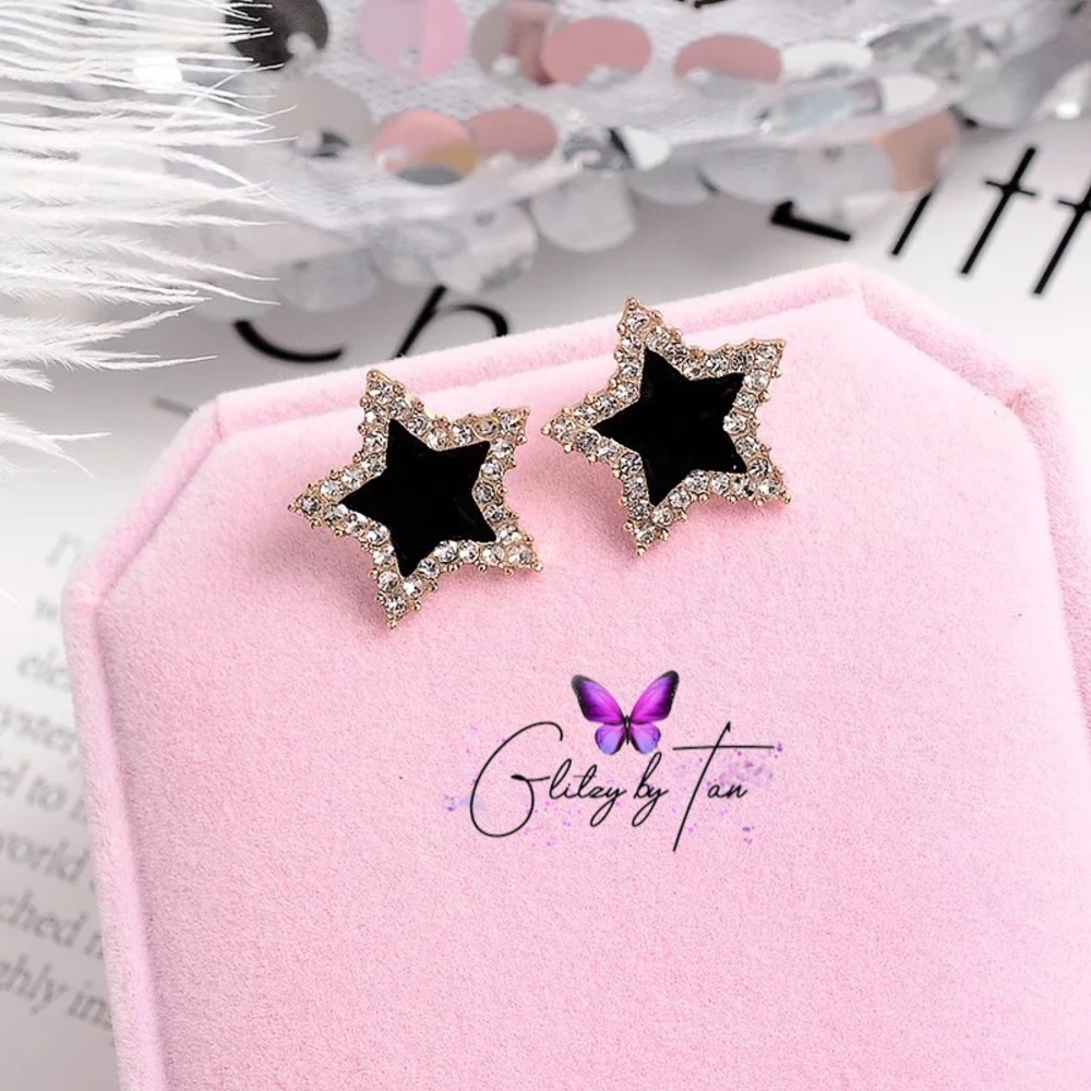 Black Star Stud Earrings